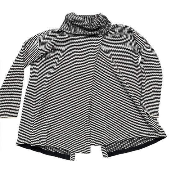 Cabi Fergie Split Knit Cowl Turtleneck Sweater - Picture 7 of 11